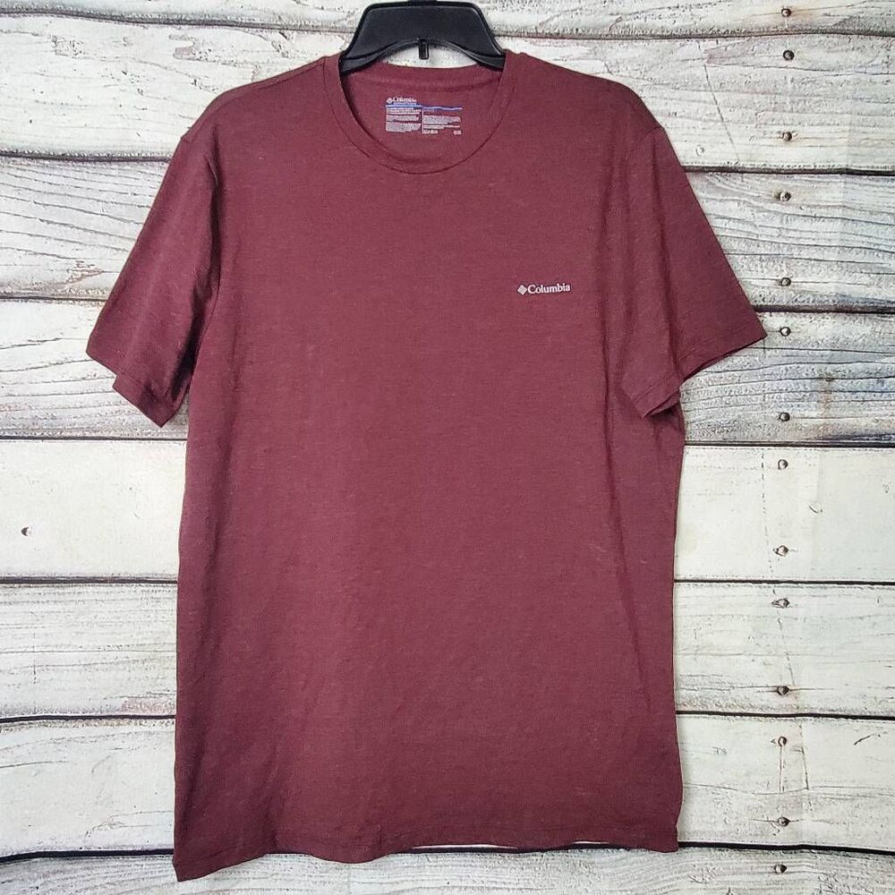 Columbia Sportswear Women’s Burgundy Logo Short Sleeve T-Shirt Size Large